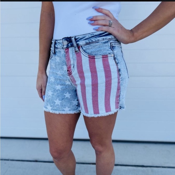 Judy Blue Pants - Judy Blue Stars and Stripes denim jean shorts